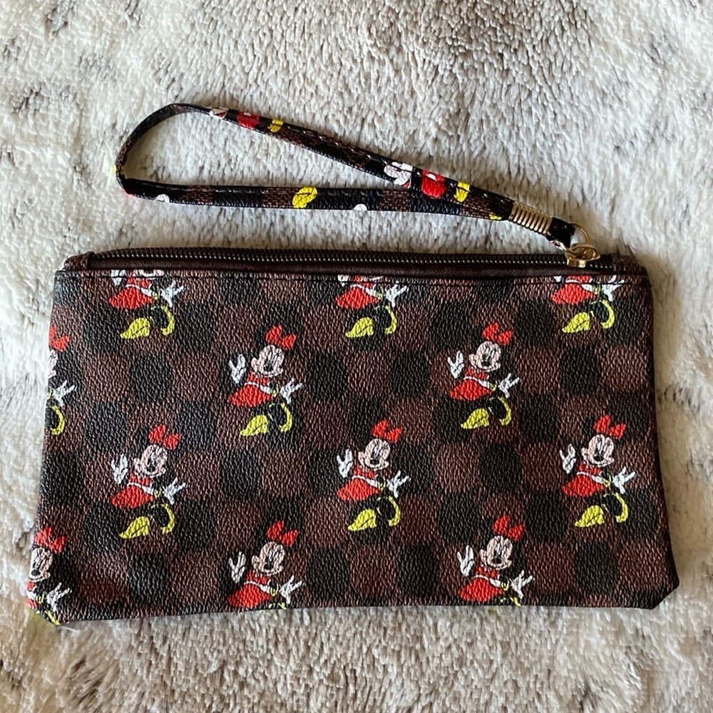 Minnie Mouse Fashion Wristlet